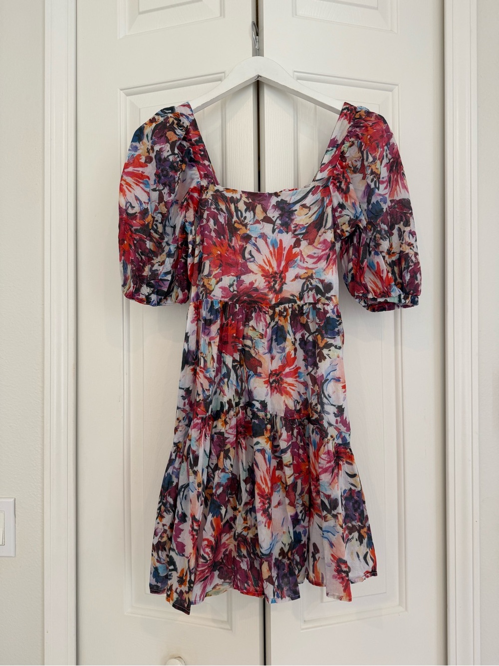 Square-Neck Floral Puff-Sleeve Tiered Mini Dress - Multicolor Floral